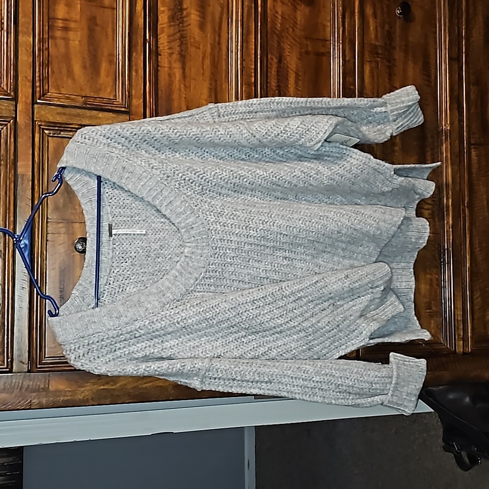 Free People Womens NWTS Gorgeous oversized sweater!!! Sz Xs Gray!! Soft